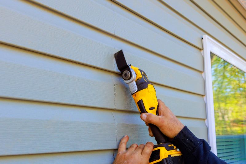 Vinyl Siding Repair - Image 5